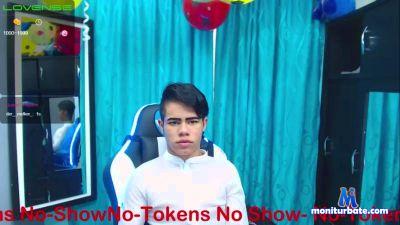 petitehotxxx cam4 unknown performer from United States of America rollthedice 