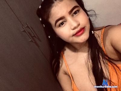 Tatiana_sexy4 cam4 bisexual performer from Republic of Colombia feet ass pussy pee gamer strapon taboo 