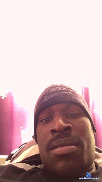 Moxby101 cam4 straight performer from French Republic  