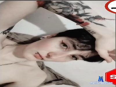 _frenchartist_ cam4 bisexual performer from French Republic threesome 