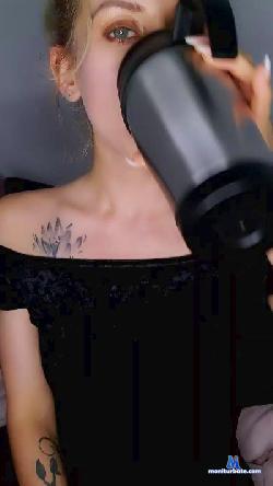 MissPaola90 cam4 live cam performer profile