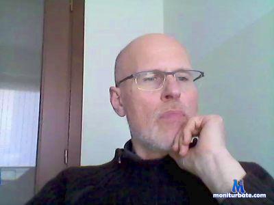alessandro_CN cam4 gay performer from Republic of Italy  