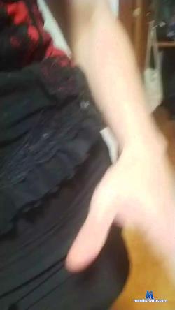 Triolala cam4 live cam performer profile