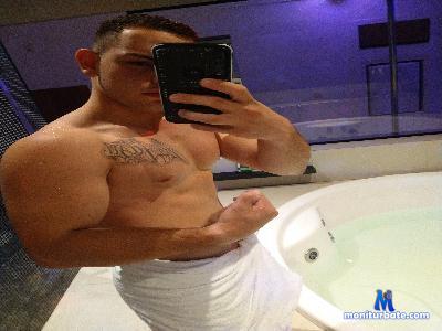Sexybottentacao cam4 straight performer from Federative Republic of Brazil  