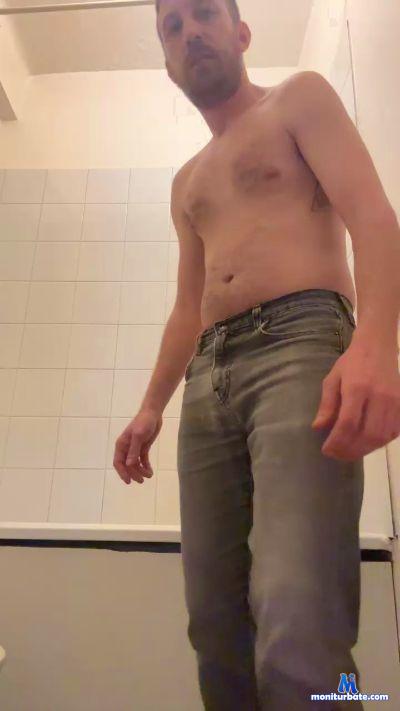 ukboy35 cam4 straight performer from French Republic  
