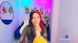 Dafne_huges cam4 live cam performer profile