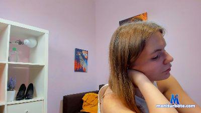 BeckyHeather cam4 straight performer from Federal Republic of Germany  