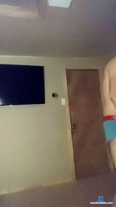 goldenjey cam4 bisexual performer from Republic of Chile  