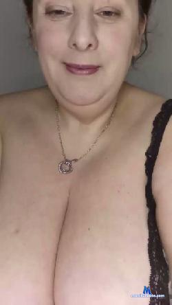 Sweetina77 cam4 live cam performer profile