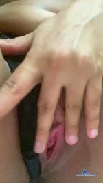 Alunatavares cam4 livecam show performer room profile