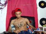 sara_and_latino cam4 livecam show performer room profile