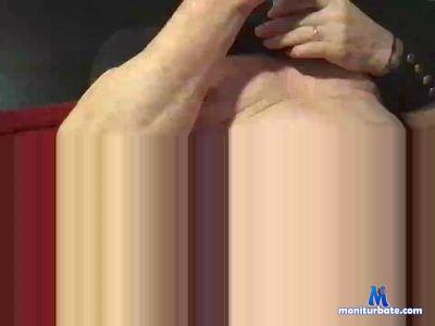 lobo555 cam4 bisexual performer from United States of America  