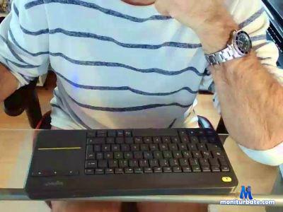 smalltiny5 cam4 bicurious performer from Republic of Italy sissy puttanella umiliazione 