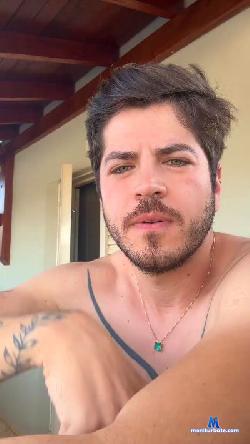 Gutto33_ cam4 live cam performer profile