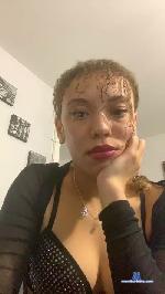 Chelsyyy cam4 livecam show performer room profile