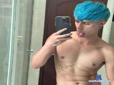 saturno_pace_ cam4 bisexual performer from Republic of Colombia amateur anal feet armpits analtoys pussy pee 