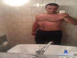 Hairyguy1981_ cam4 live cam performer profile