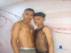 Aaron_and_Cody cam4 live cam performer profile