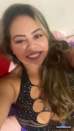 Laryy25 cam4 live cam performer profile