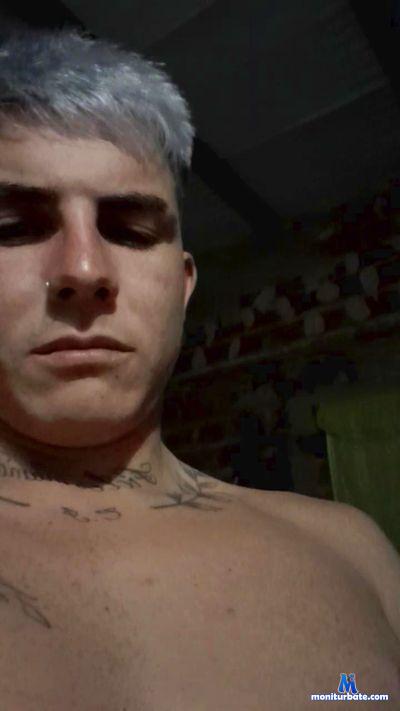 Erikromito44 cam4 bisexual performer from Argentine Republic  