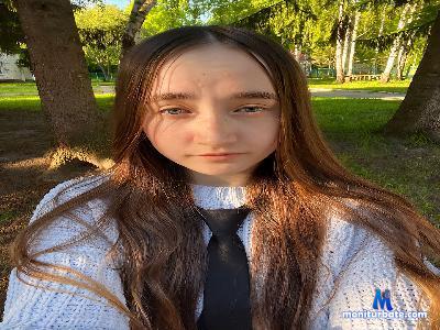 _tease_please_ cam4 bisexual performer from French Republic schoolgirl C2C squirt feet anal bdsm pee 
