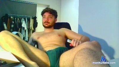 Gren93 cam4 gay performer from Republic of Italy  