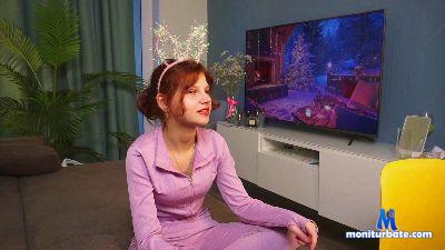 HollisHessey cam4 bisexual performer from Republic of Serbia  
