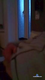Freazy1992 cam4 livecam show performer room profile