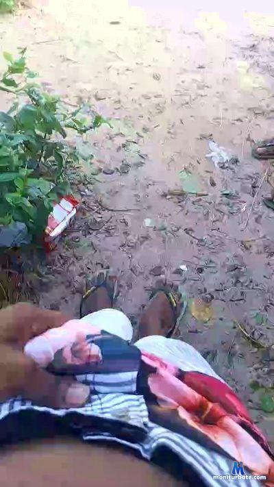 gaviao21z cam4 bisexual performer from Federative Republic of Brazil  