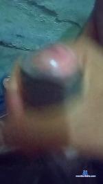magoclow23 cam4 livecam show performer room profile