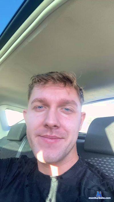 Mrshlong88 cam4 straight performer from United Kingdom of Great Britain & Northern Ireland amateur cum bigcock 