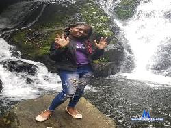RowenaBolding cam4 live cam performer profile