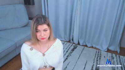 MaydaCoxson cam4 straight performer from Czech Republic feet armpits spanking schoolgirl masturbation squirt striptease 