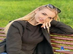 CarolineLacroix cam4 live cam performer profile