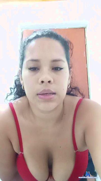 Candy_hotpee cam4 bicurious performer from Republic of Colombia  