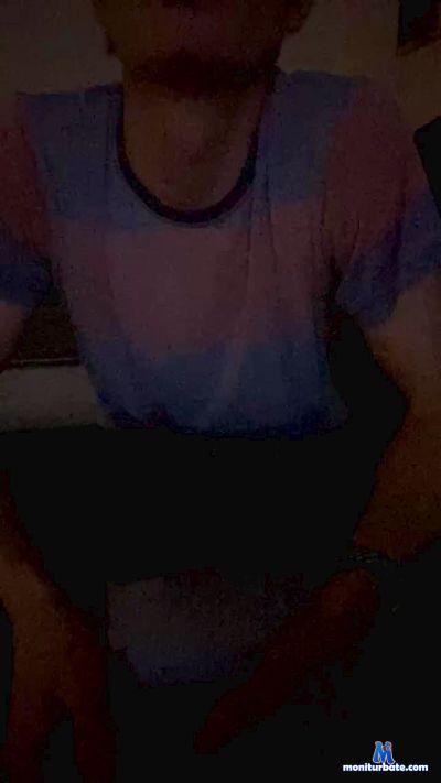 magicman5 cam4 bicurious performer from Federal Republic of Germany  