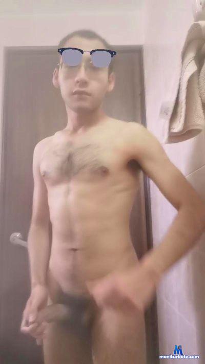 Roggex cam4 gay performer from United Mexican States  