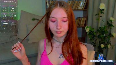 VikiVixen cam4 bicurious performer from Kingdom of Denmark armpits masturbation C2C bigass striptease cute spanking 