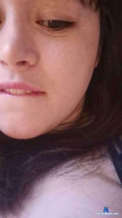 Mileeeen cam4 bicurious performer from Republic of Chile  