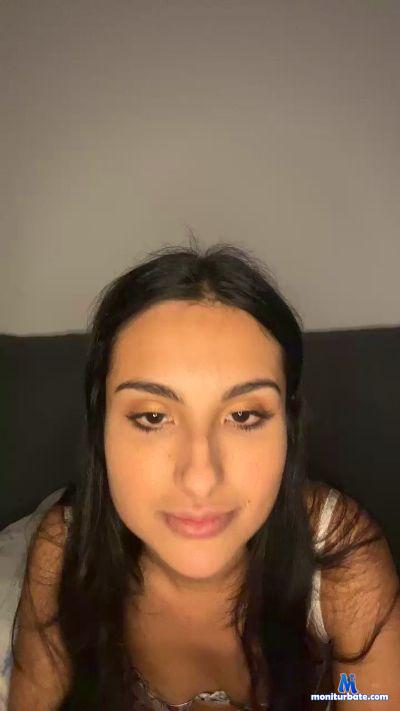Zoeh97 cam4 bisexual performer from Kingdom of Spain amateur bdsm lesbian schoolgirl 