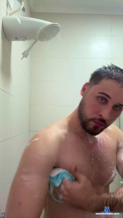 mongrel3 cam4 gay performer from Federative Republic of Brazil  