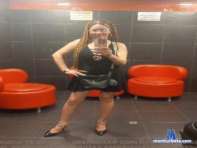 Risitos_De_0ro_ cam4 bisexual performer from Republic of Colombia pee blowjob fisting spanking AssToMouth feet anal 