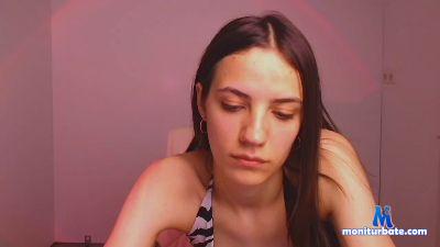 Molly_lly cam4 straight performer from United States of America masturbation bigass smoke striptease cute spanking feet 