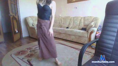 bagira_18 cam4 bisexual performer from United States of America armpits pussy striptease cute 