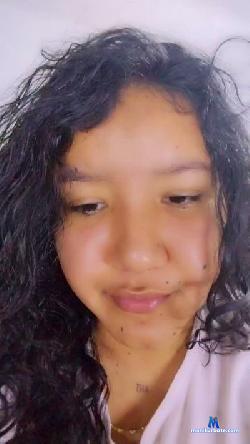 giaknoxz cam4 live cam performer profile