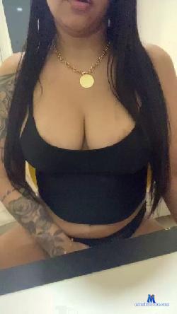 Arlyne cam4 live cam performer profile