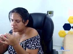 JeenaGarcia cam4 live cam performer profile
