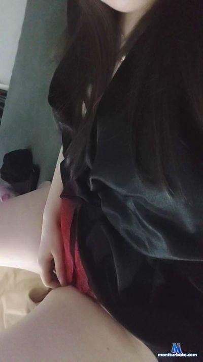 babygirlds cam4 bicurious performer from Federal Republic of Germany  