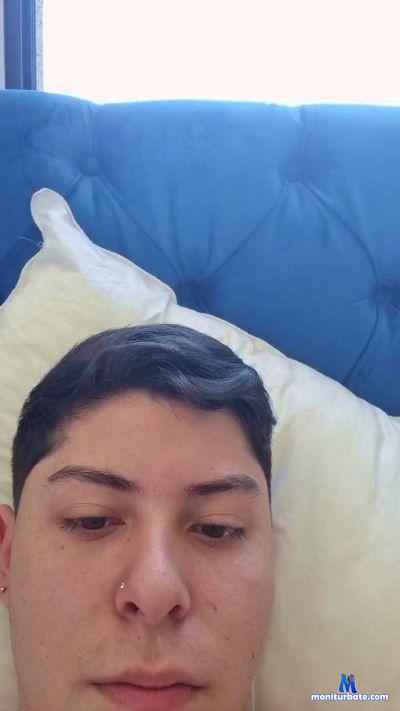 Fito_matias cam4 straight performer from Republic of Chile amigos lesbian 