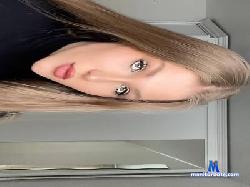 Paradise_for_tw cam4 live cam performer profile